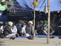 BREAKING: Farmers End Year-Long Protests, To Vacate Sindhu Border on Dec 11