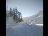 Avalanche on Manali-Leh highway as cold tightens grip in Himachal