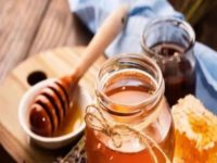 From Skin and Hair Issues To Other Infections, Applying Honey To Navel Helps a Great Deal