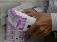 Agra man arrested for depositing fake Rs 2000 notes at bank