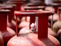 LPG Price Cut: Govt Slashes Cost Of Cooking Gas By Rs 200/Cylinder; Check Rates